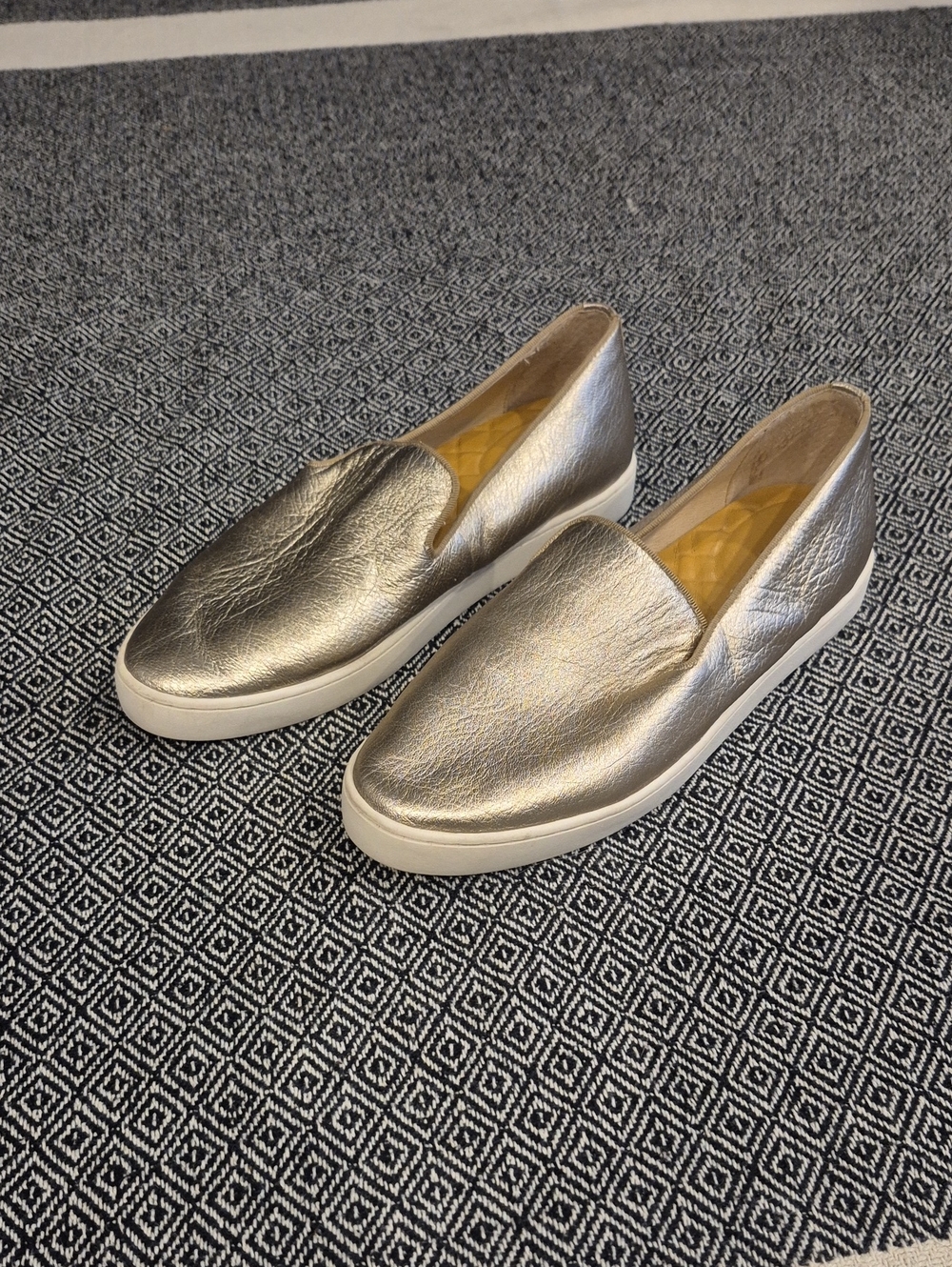 Birdies The Swift Gold Slip-On Shoes Size 7.5